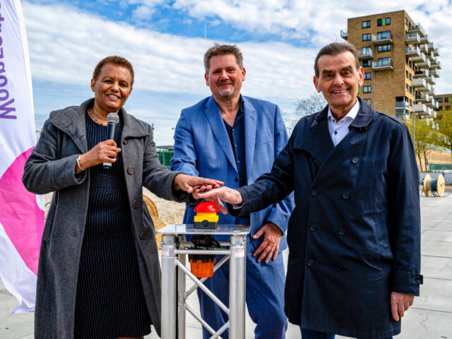 Feestelijke start bouw Noorderlicht in Alphen aan den Rijn